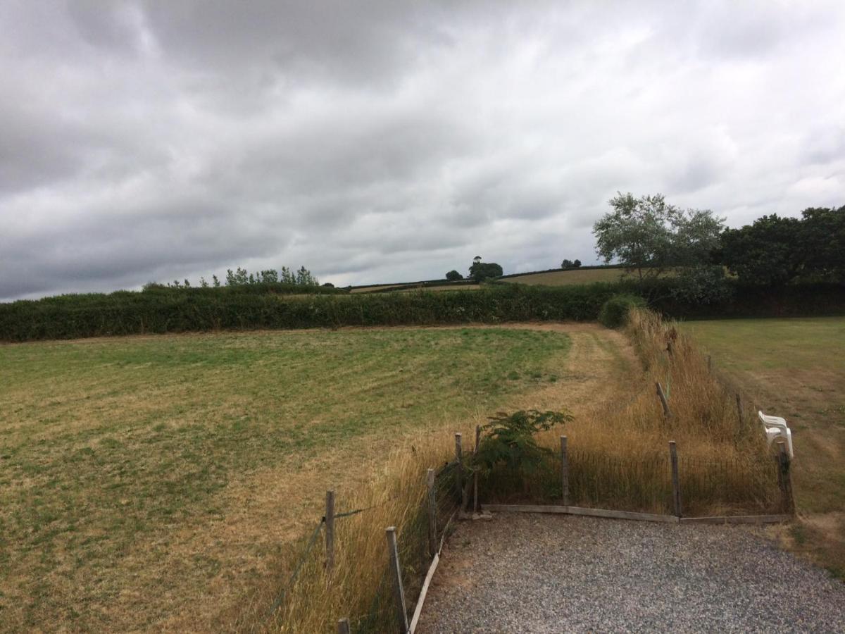 The Grange Accommodation, Waye Farm, Ermington, Devon 홀베톤 외부 사진